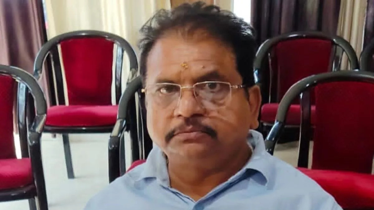 बरेली में रिश्वतखोर ड्राफ्टमैन रंगे हाथ पकड़ा गया, दिव्यांग से मांगे थे 10 हजार रुपये