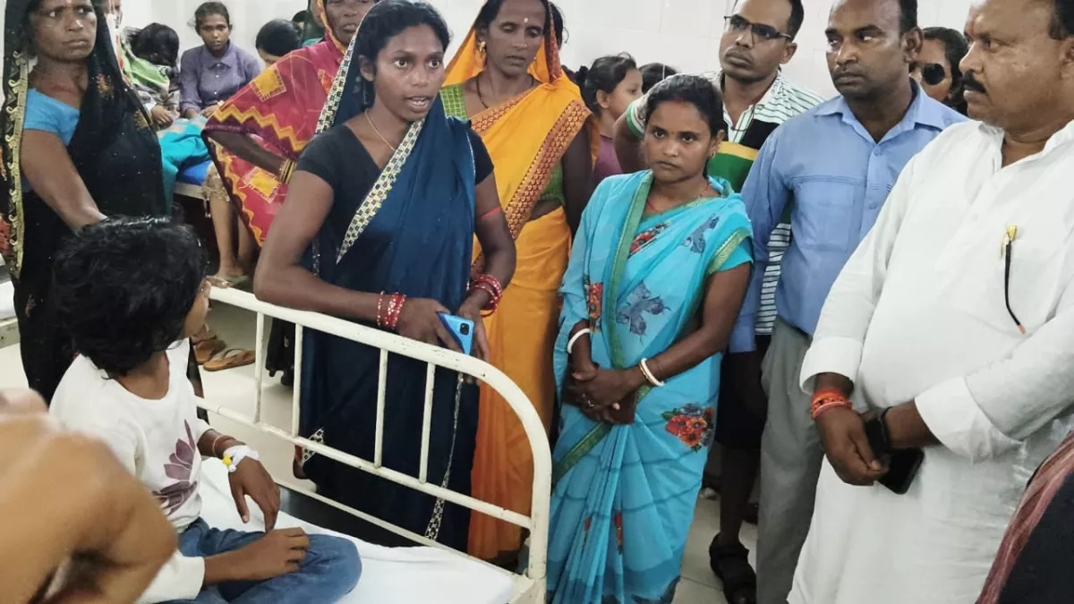 hazaribagh-kasturba-school-food-poisoning-2025